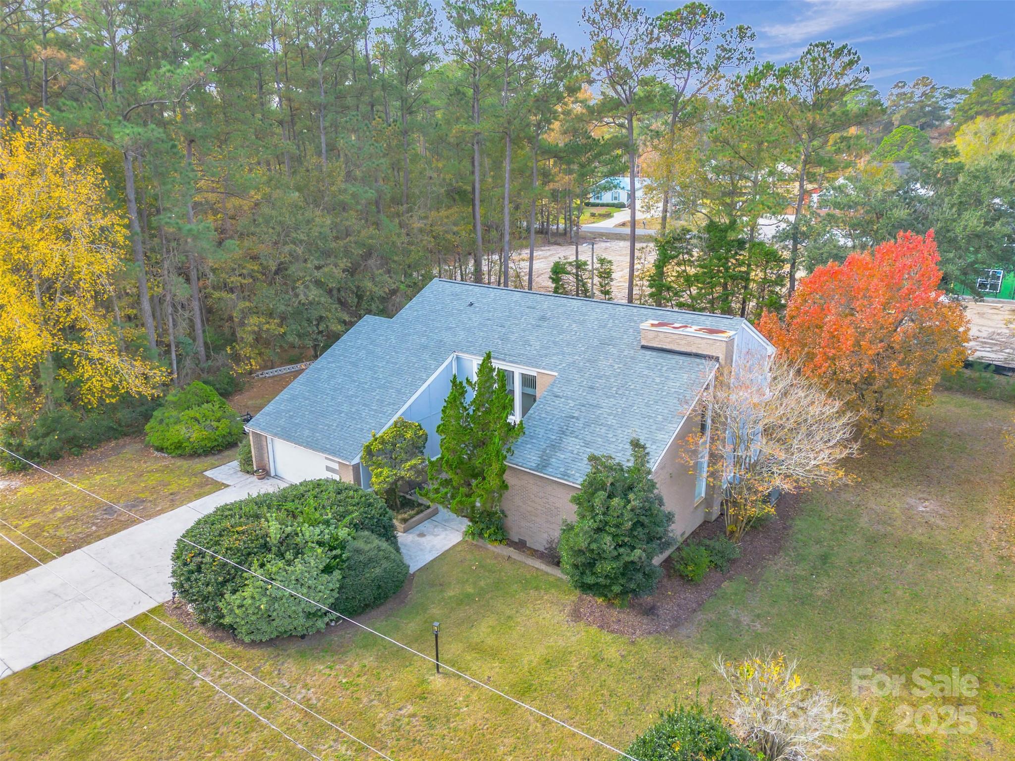 1021 Parkwood, Leland, NC. property listing photo