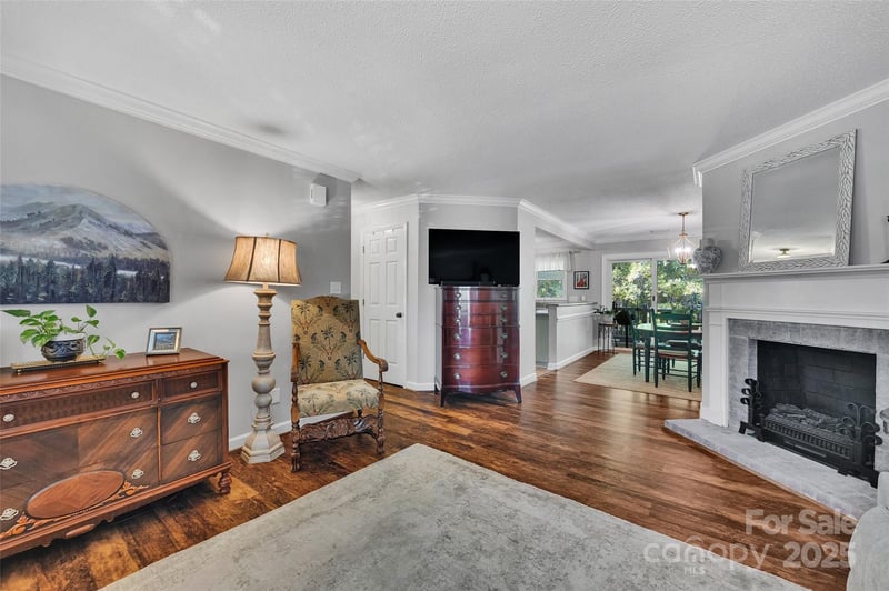1741 Robinwood, Gastonia, NC - 2 beds, 2 baths, 1,390 sqft - $222,000