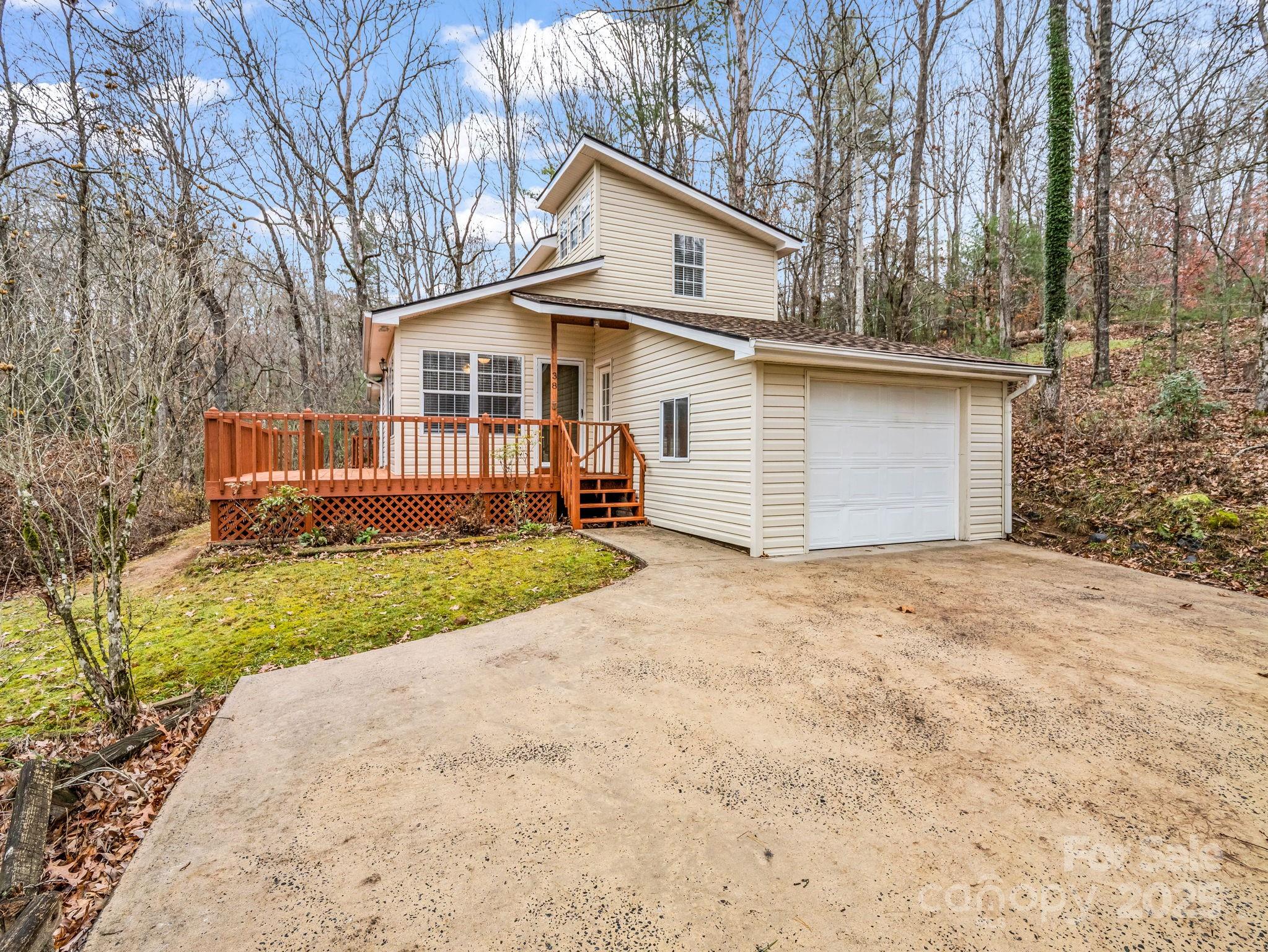 38 Renea Drive, Brevard, NC. property listing photo