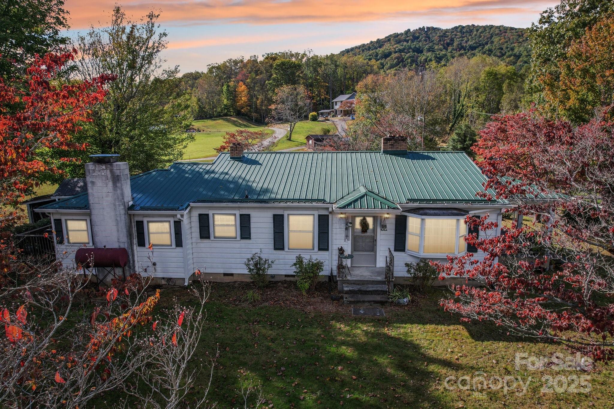 400 Will Hyatt, Waynesville, NC. property listing photo