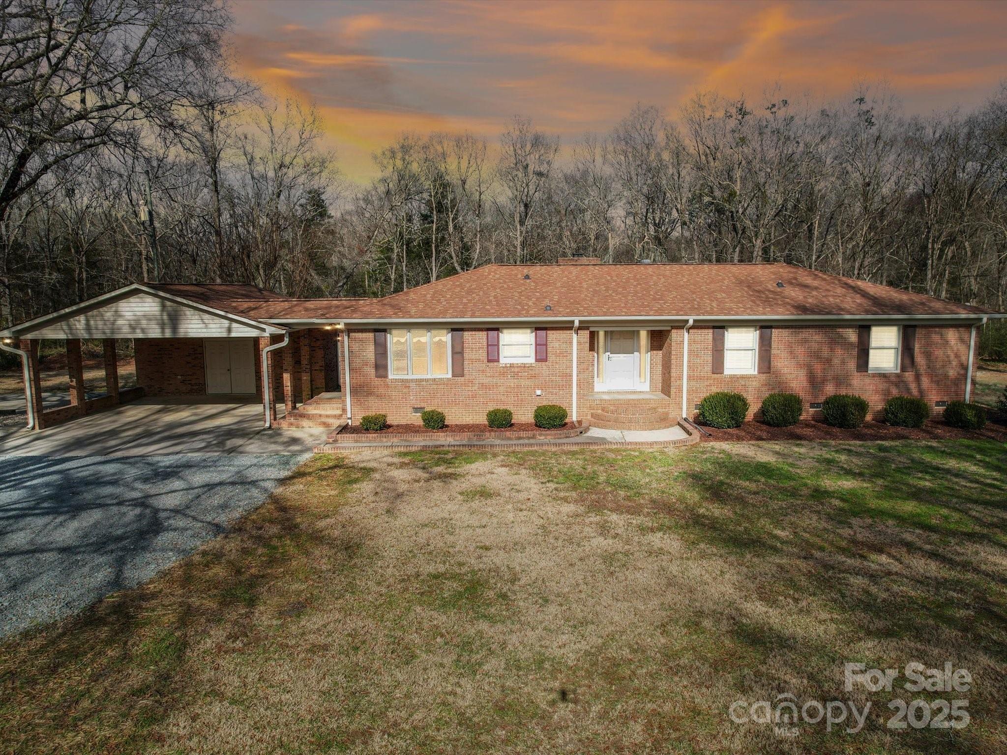 1515 Hasty, Marshville, NC. property listing photo