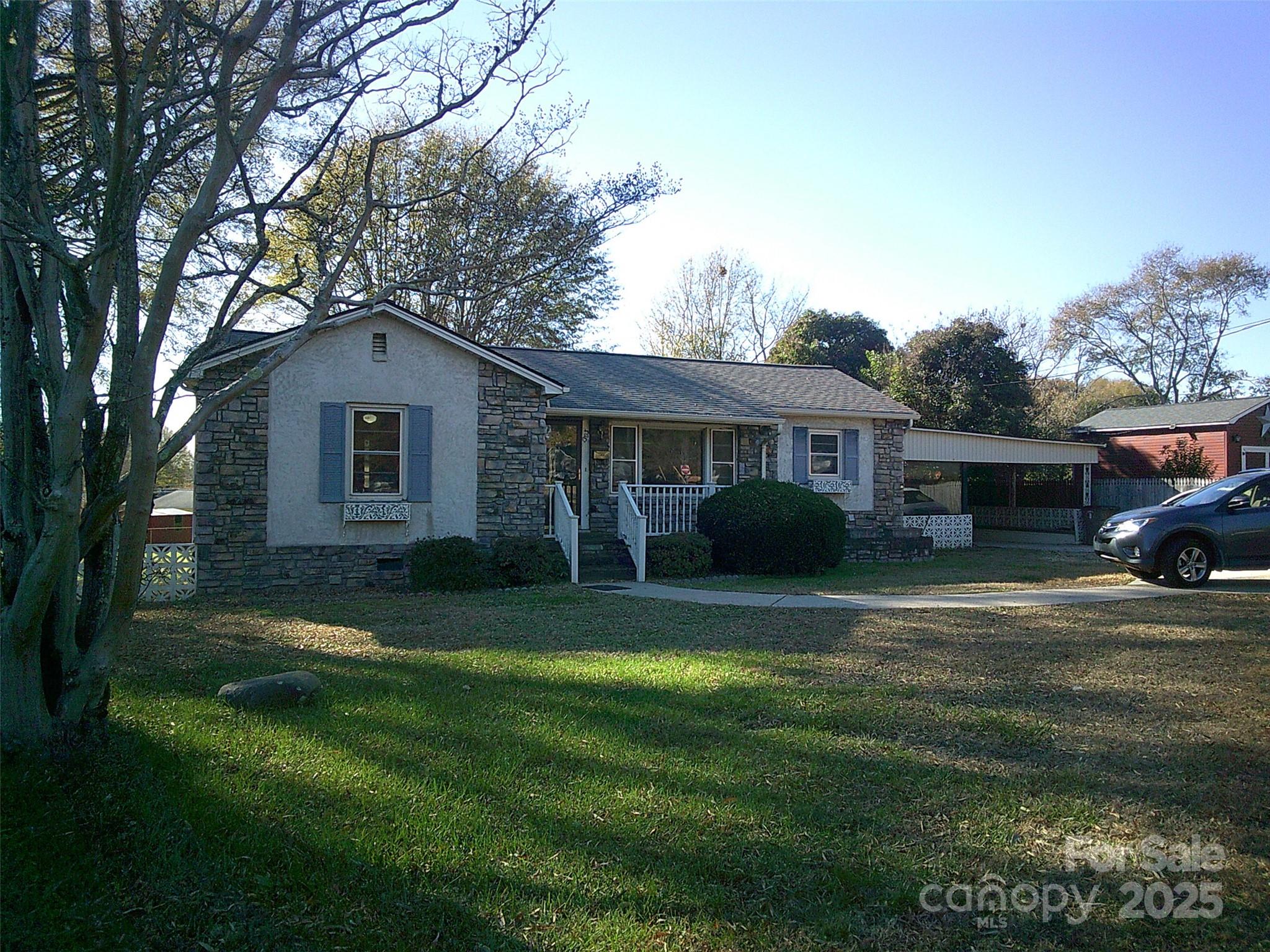 1303 W Dixon Boulevard, Shelby, NC. property listing photo