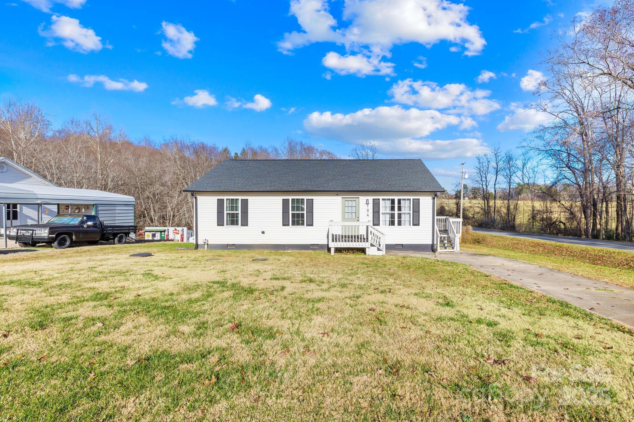 104 Single Oak, Troutman, NC. property listing photo