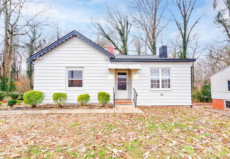 704 Earl Road, Shelby, NC - 2 beds, 2 baths, 1,086 sqft - $166,800