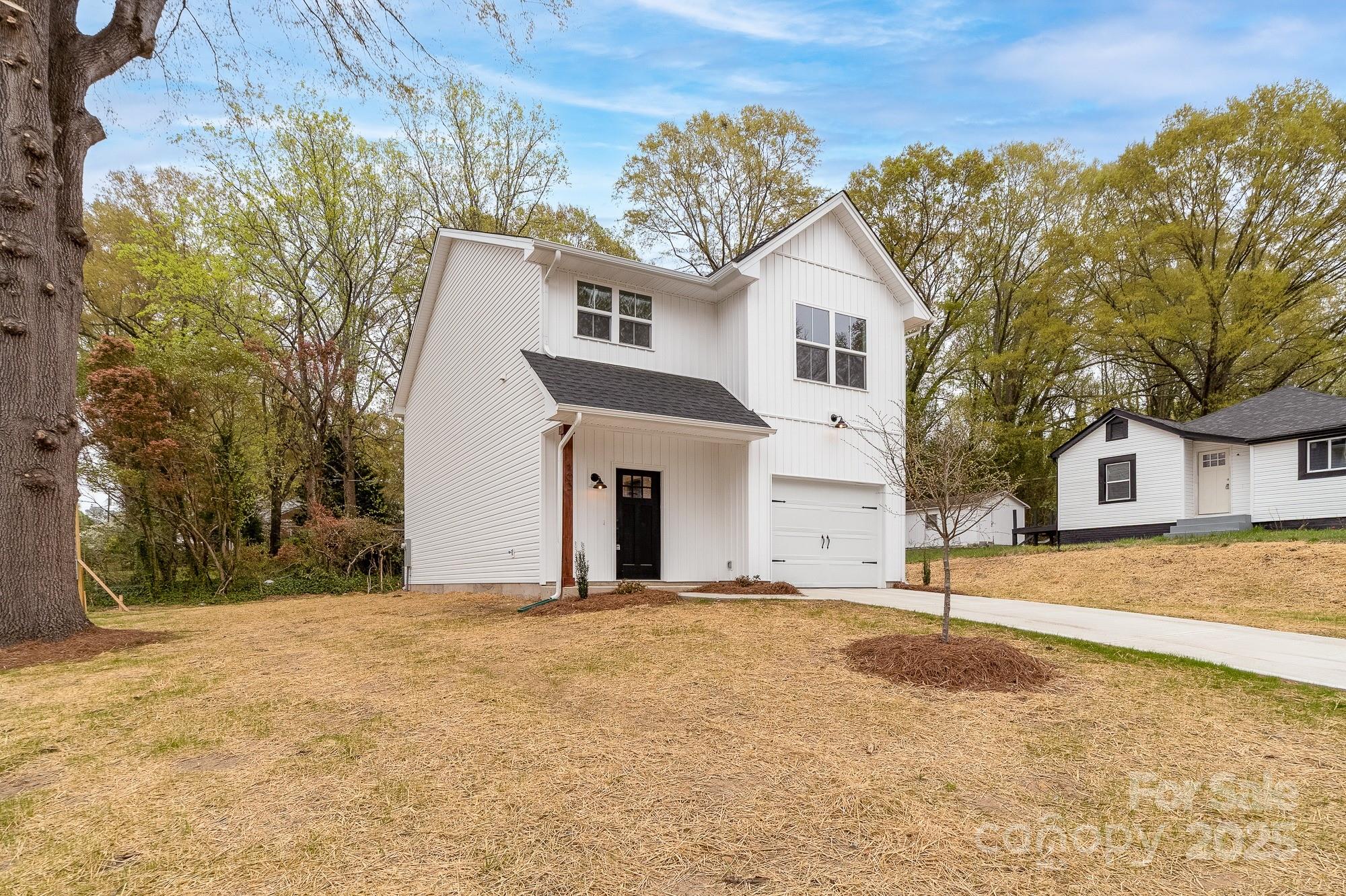 103 W Irwin Street, Cherryville, NC. property listing photo