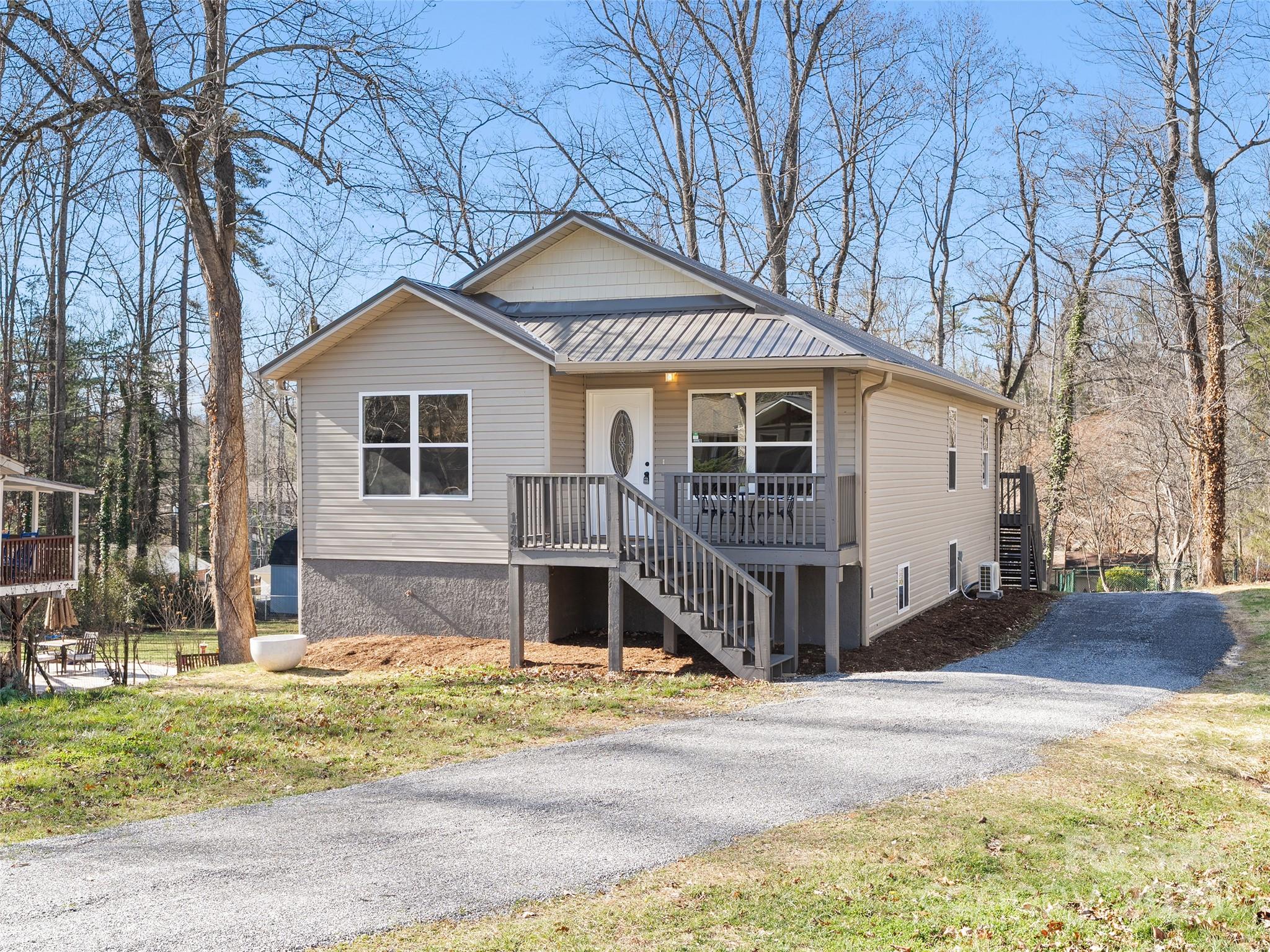 178 Locust Court, Arden, NC. property listing photo