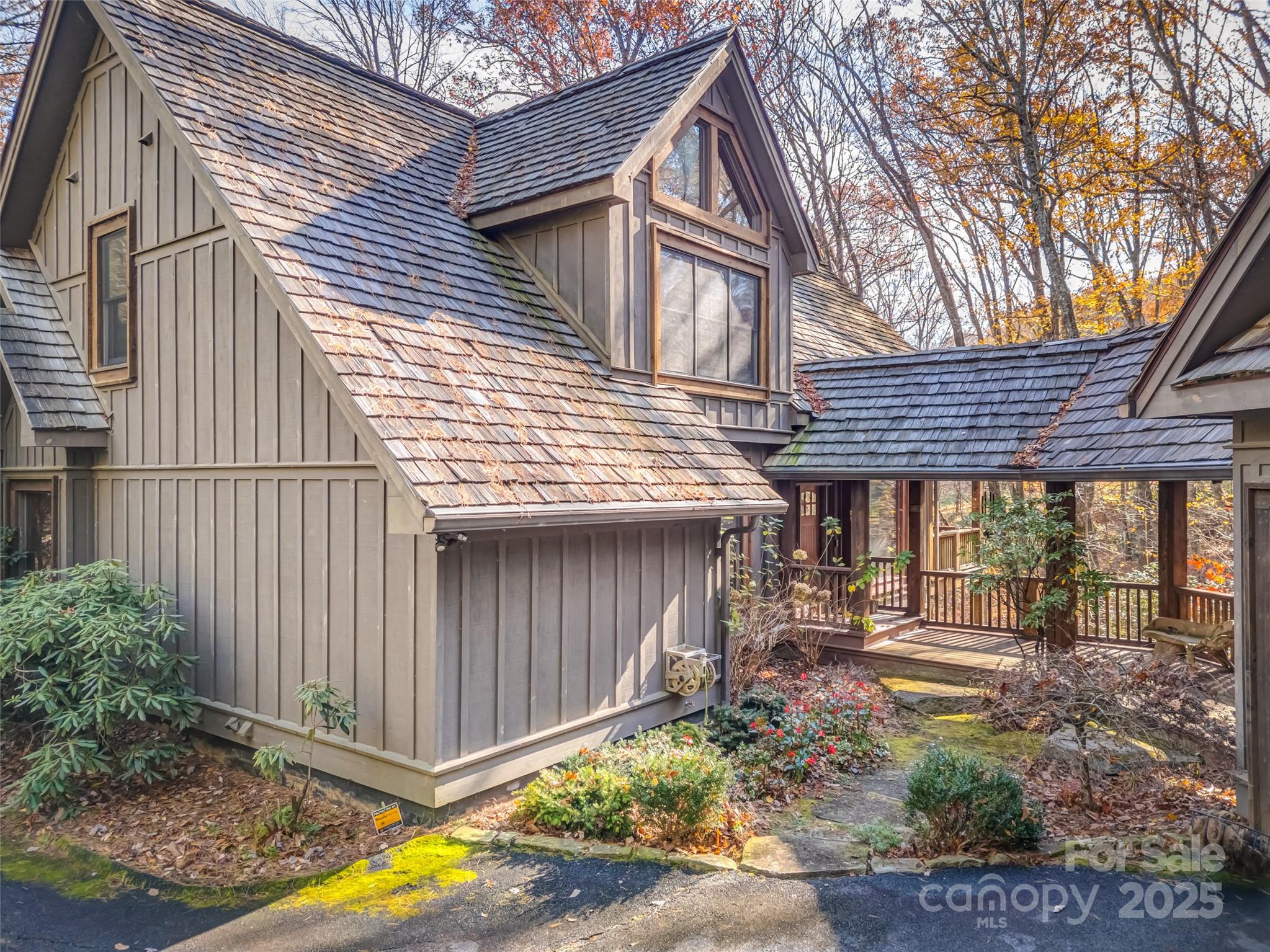 129 Ivy Ridge I-26, Lake Toxaway, NC. property listing photo