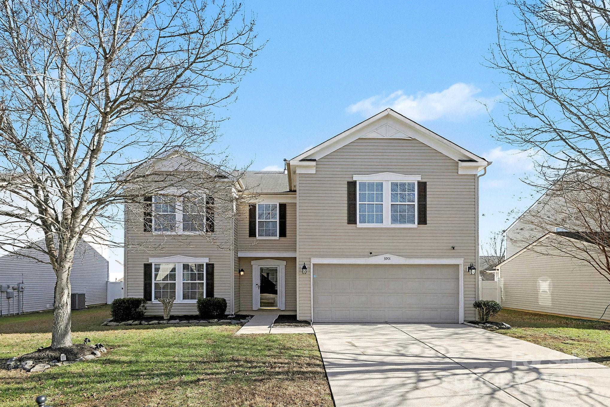 3901 Shasta Circle, Clover, SC. property listing photo