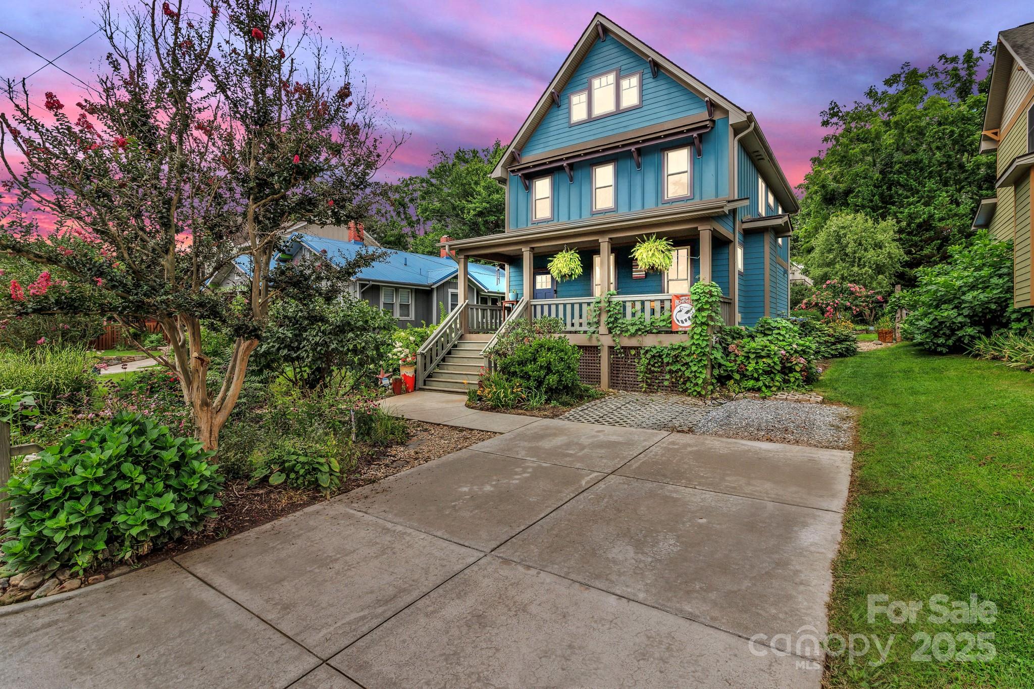 183 Swannanoa, Asheville, NC. property listing photo