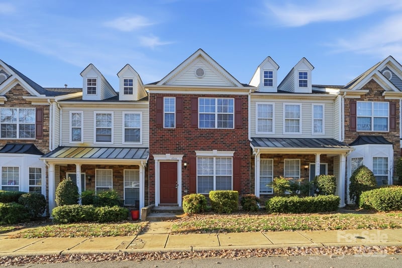 4944 Kotlik Drive, Charlotte, NC - 2 beds, 2.5 baths, 1,248 sqft - $239,000