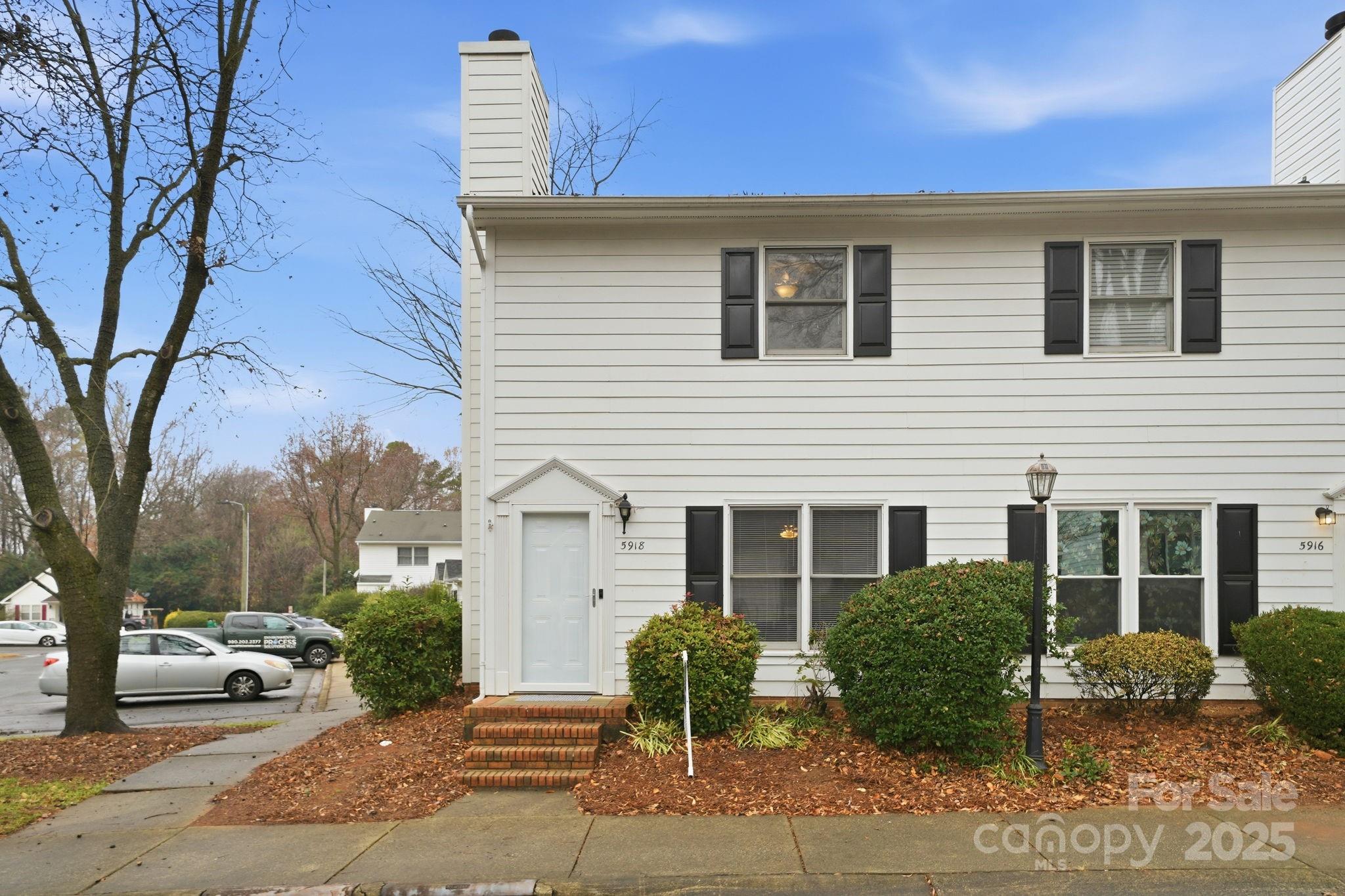5918 Crape Myrtle Lane, Charlotte, NC. property listing photo