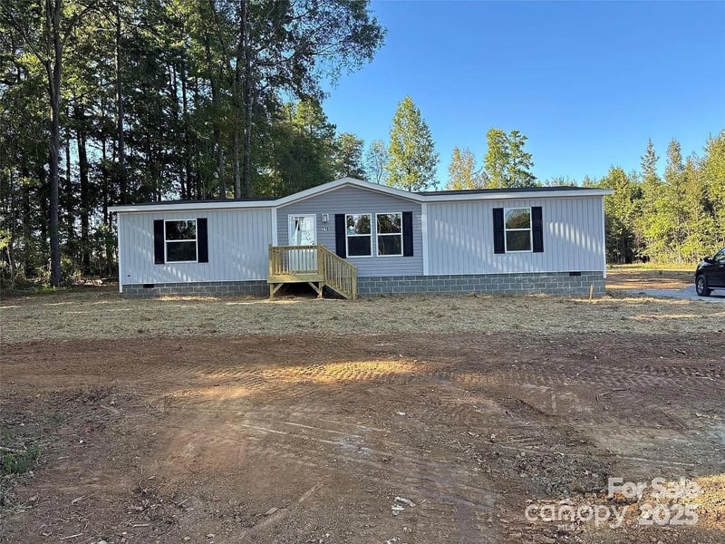 276 Mulberry Street, Forest City, NC - 3 beds, 2 baths, 1,440 sqft - $224,000