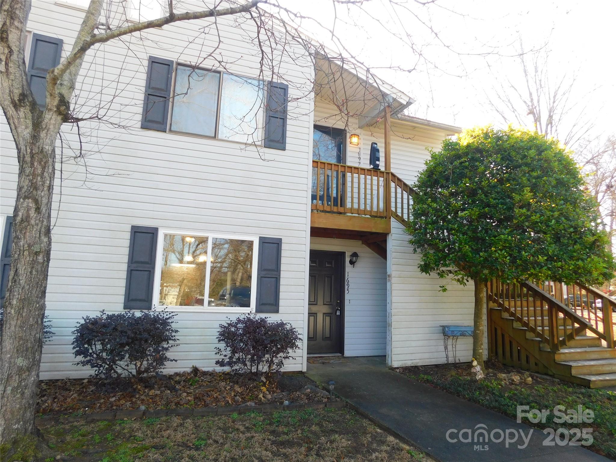 1695 Hunters Trail, Rock Hill, SC. property listing photo