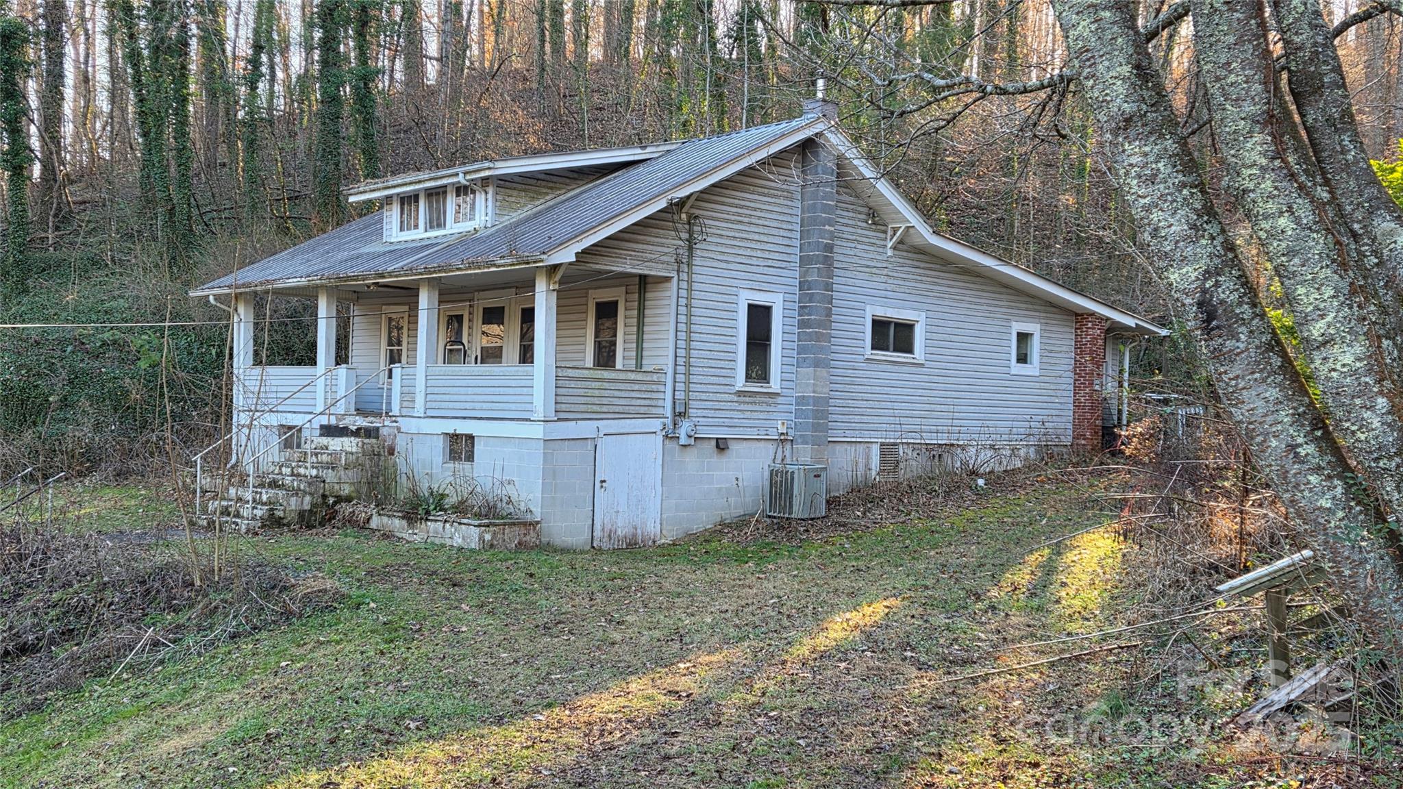 39 Henry Road, Sylva, NC. property listing photo