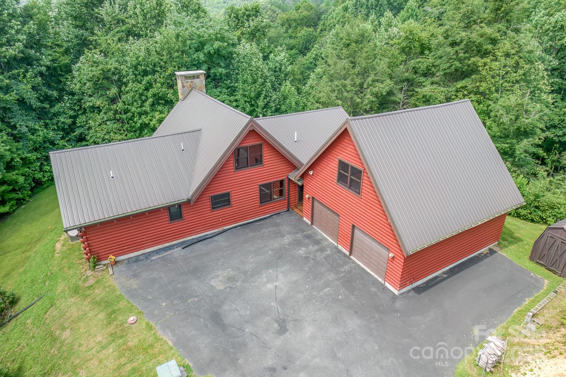 5023 Elk Park Highway, Elk Park, NC. property listing photo