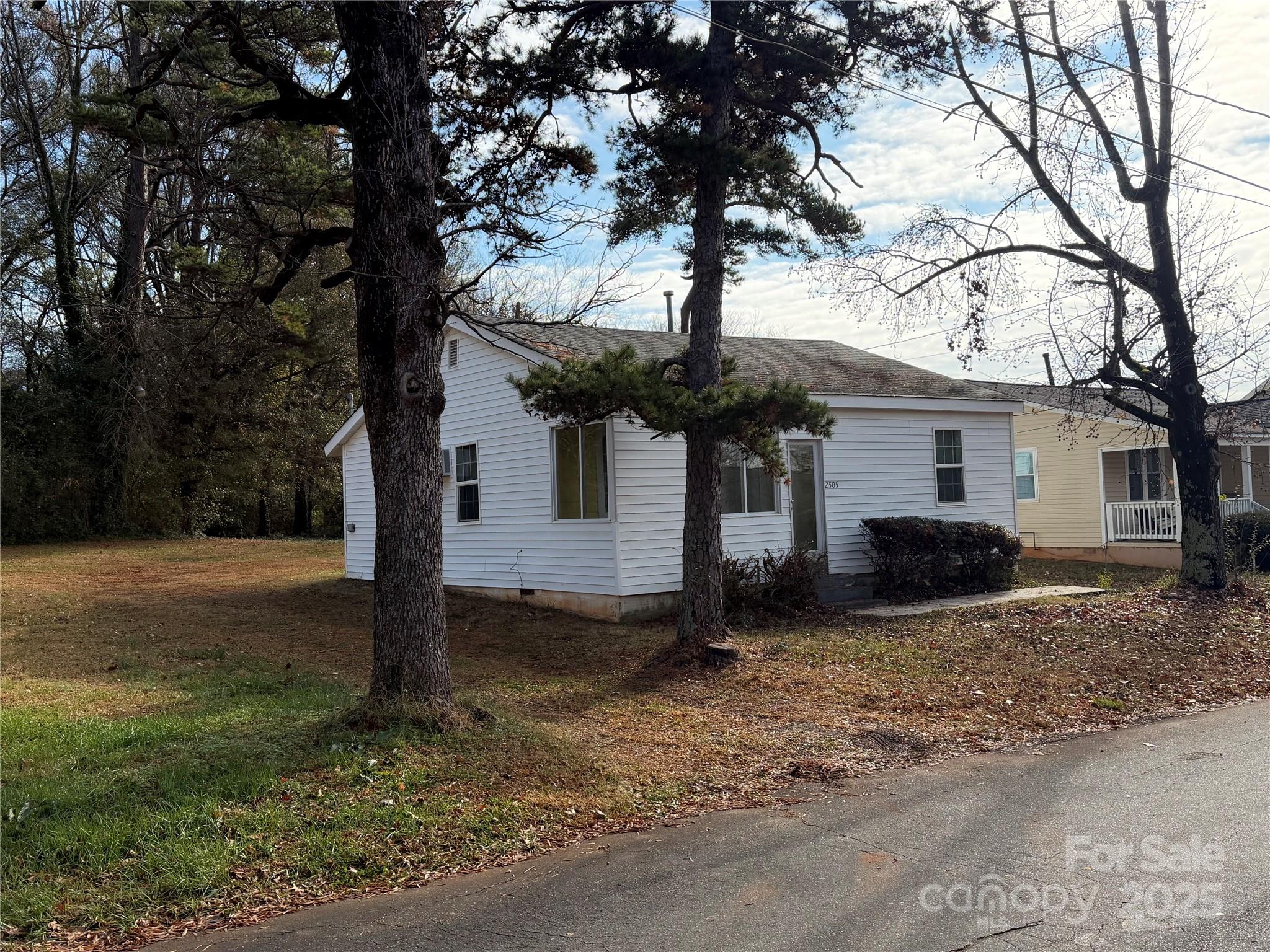 2505 Moreland Street, Charlotte, NC. property listing photo