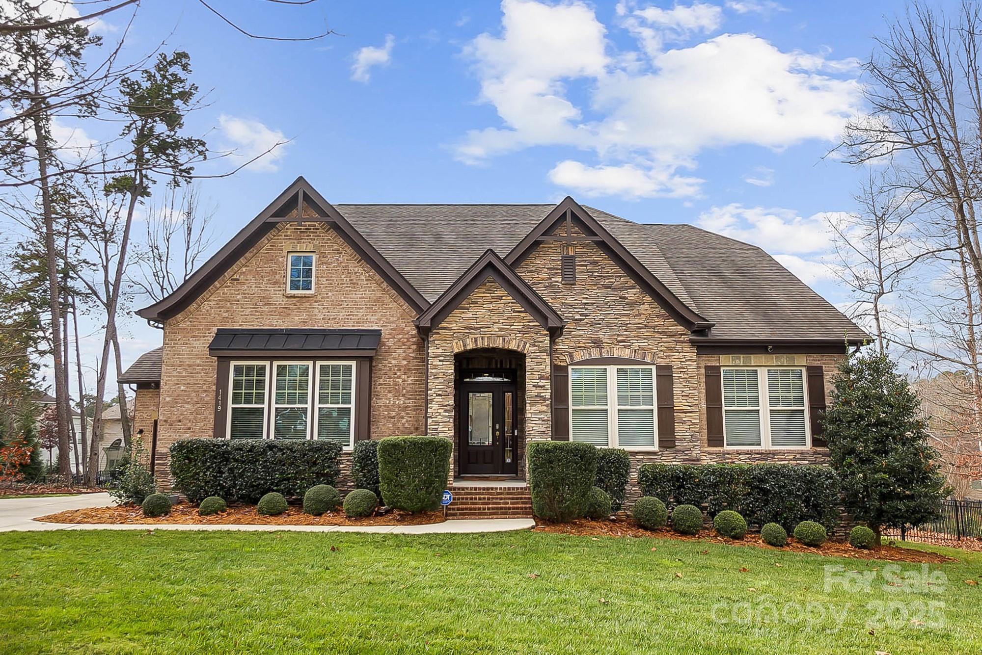 1419 Vickery Drive, Matthews, NC. property listing photo