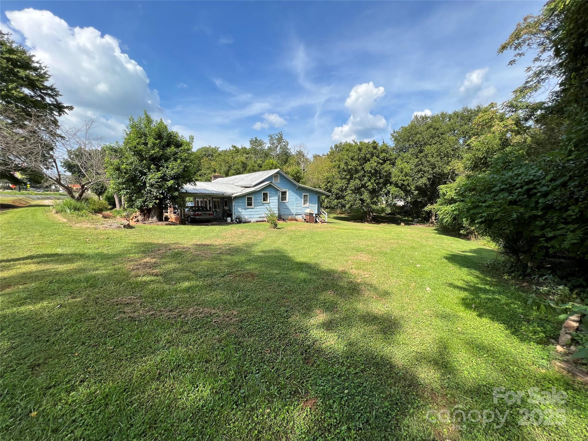 144 St Helena Dr, Rutherfordton, NC 28139. property listing photo