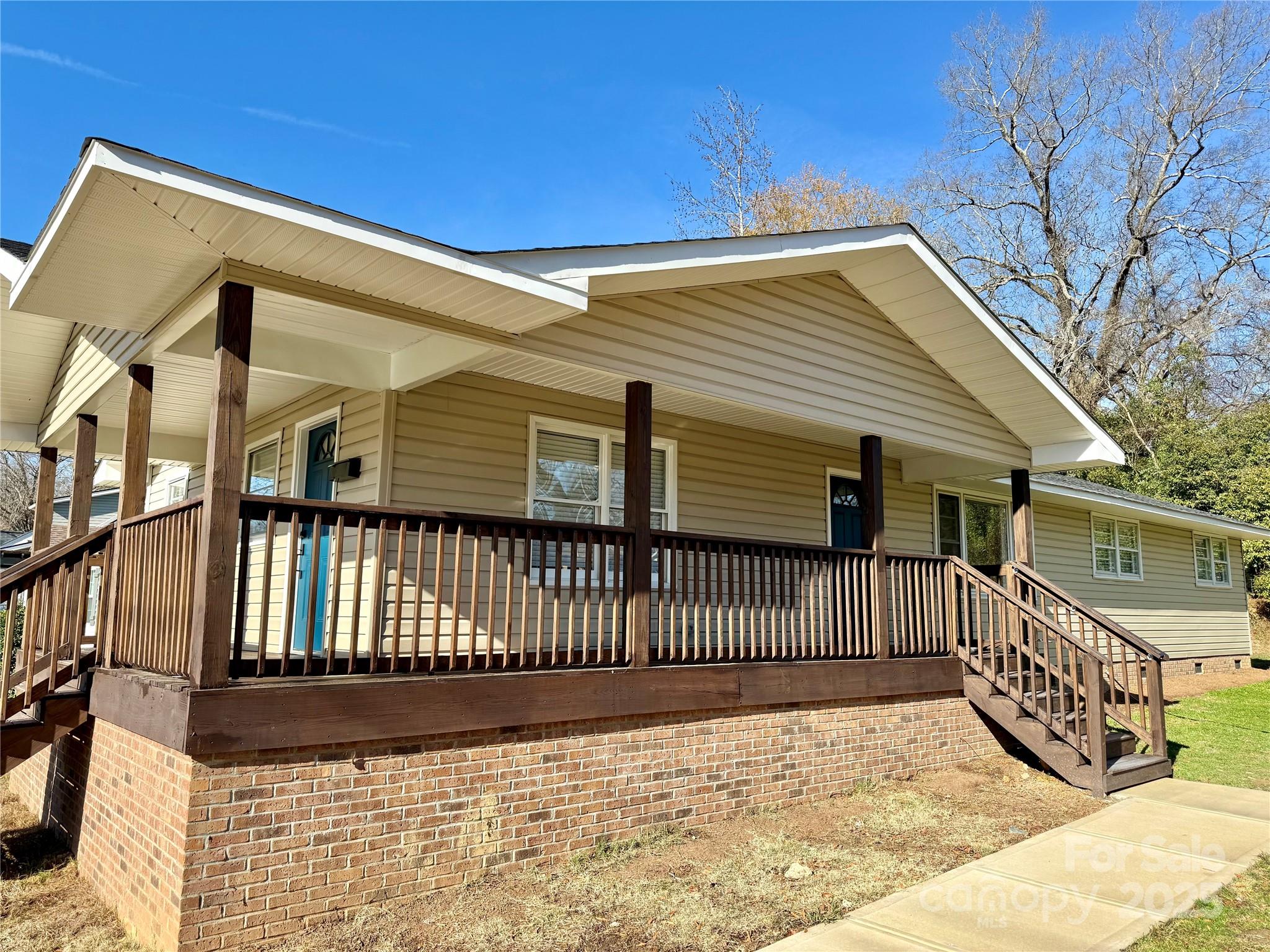 647 E Black Street, Rock Hill, SC. property listing photo