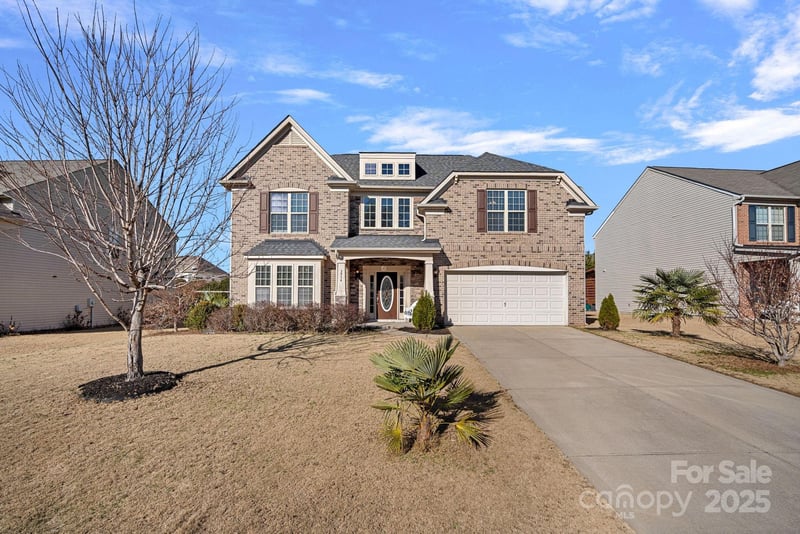 3954 Kestrel Lane, Indian Land, SC - 4 beds, 2.5 baths, 2,937 sqft - $579,999