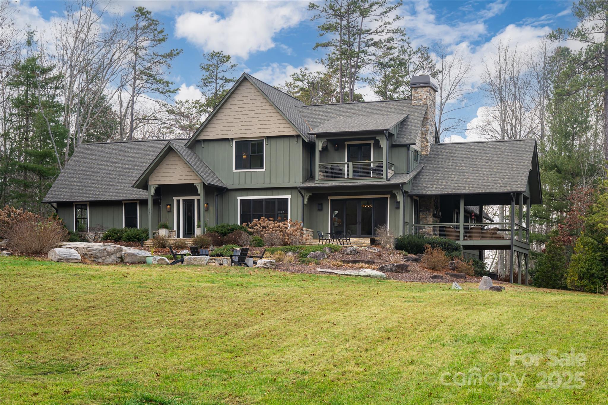 131 Nancy Ashworth, Fairview, NC. property listing photo