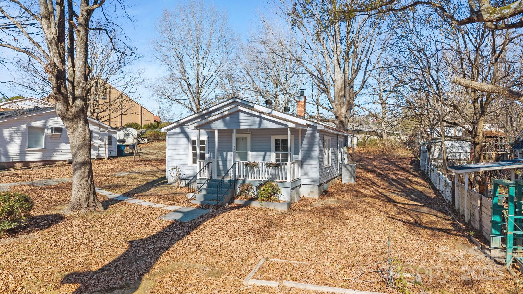 1632 Beulah Church Road, Matthews, NC. property listing photo