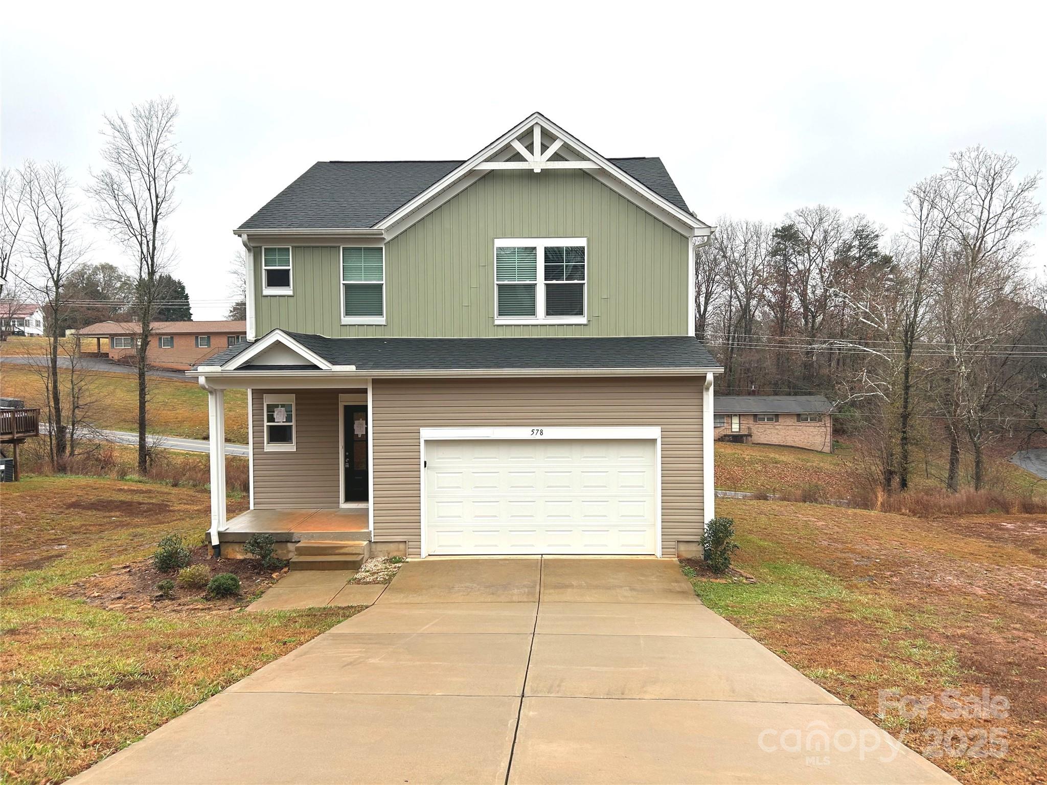 578 30th Avenue Circle NE, Hickory, NC. property listing photo