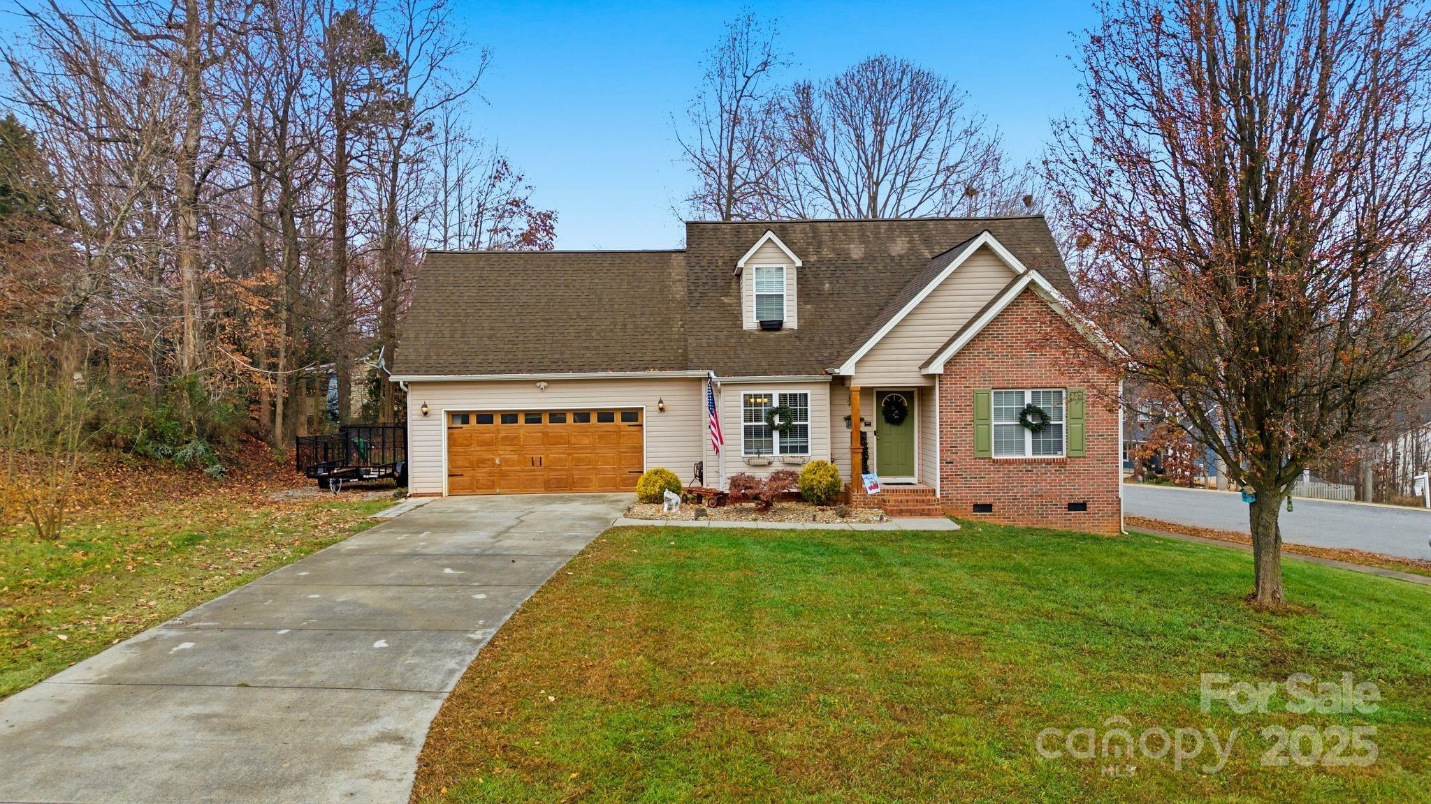 122 Valley Glen Drive, Troutman, NC. property listing photo