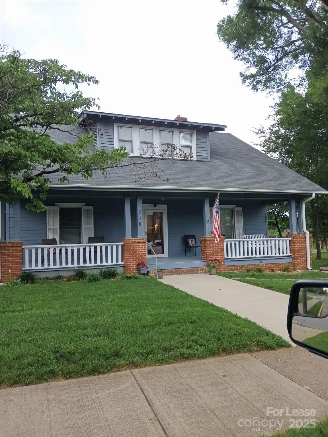 238 S Main a, Davidson, NC. property listing photo