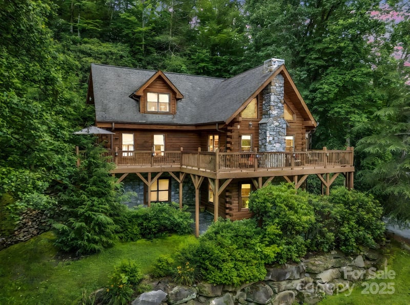 120 Rocky Mountain, Lake Lure, NC - 2 beds, 3 baths, 3,173 sqft - $799,000