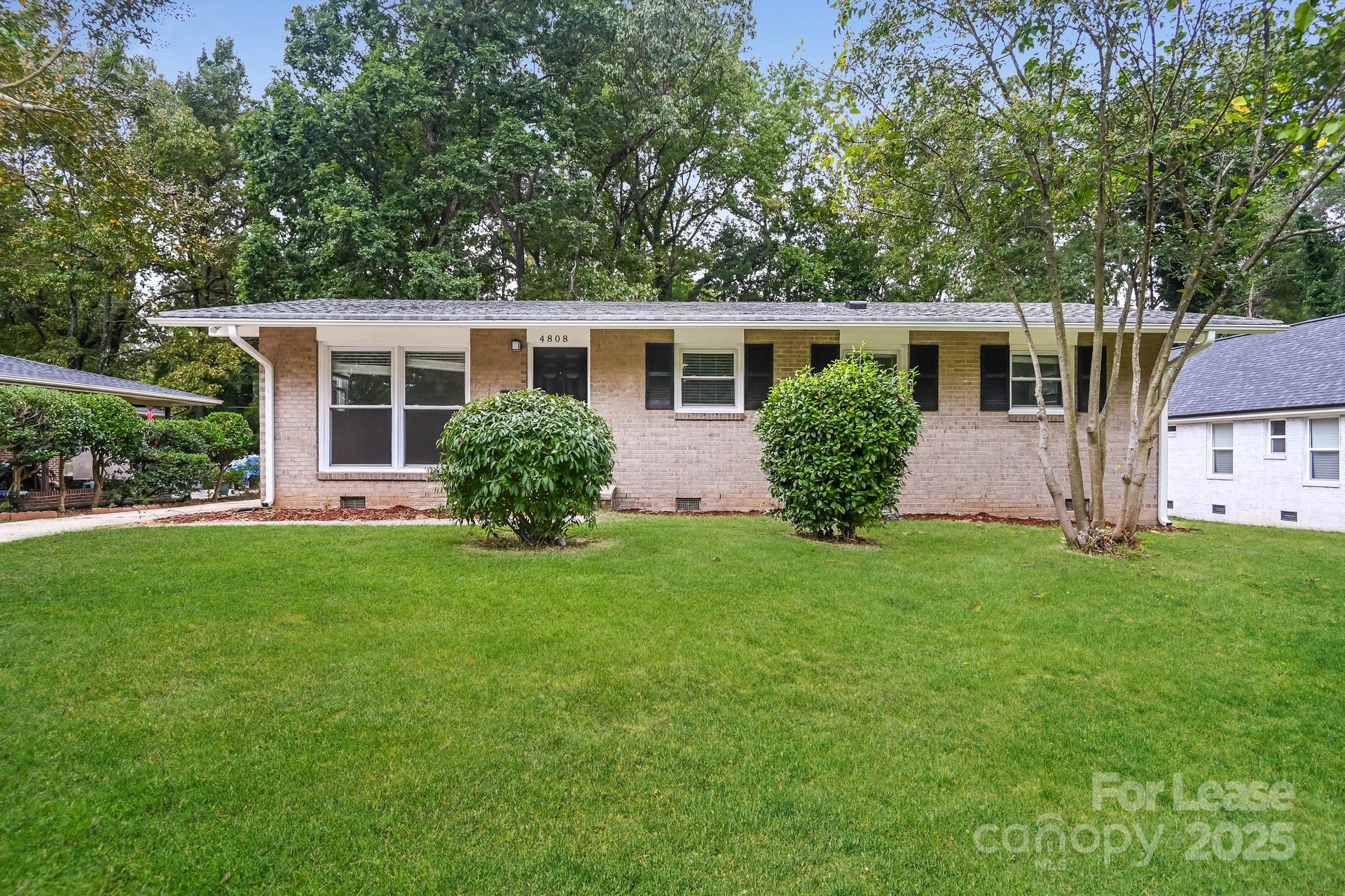 4808 Thornwood Road, Charlotte, NC. property listing photo