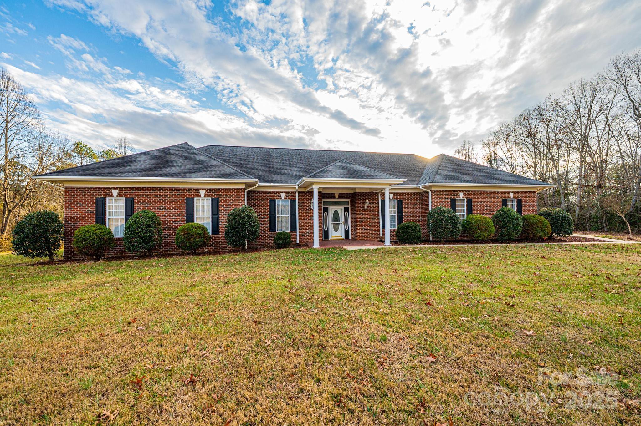 5567 Reid, Granite Falls, NC. property listing photo