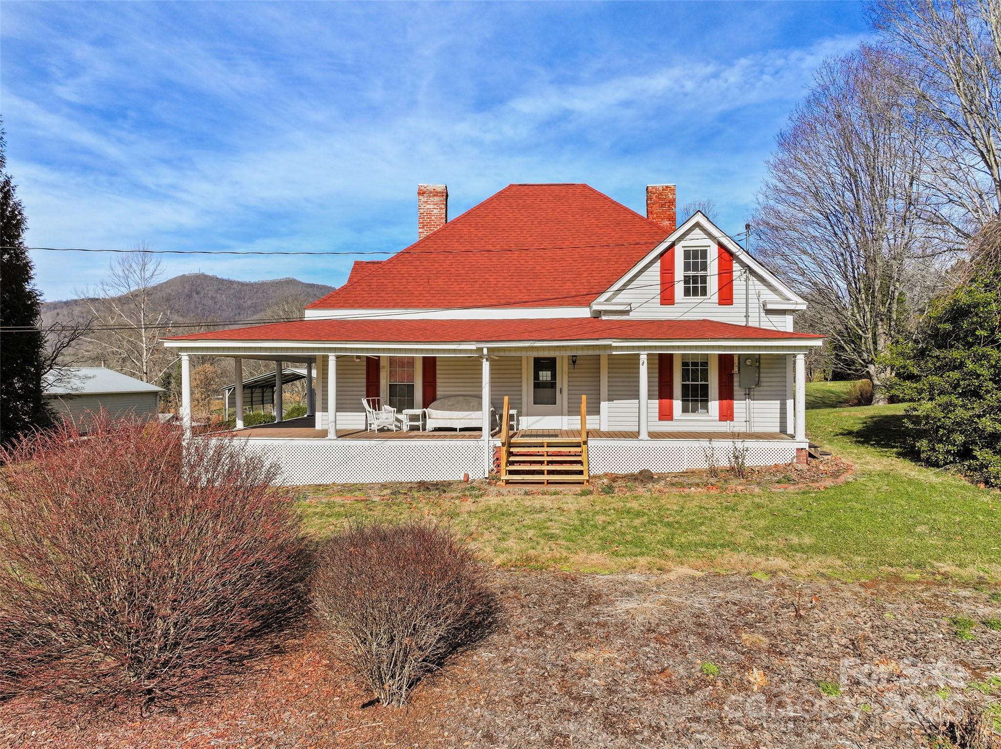 4739 Old Clyde Road, Clyde, NC. property listing photo