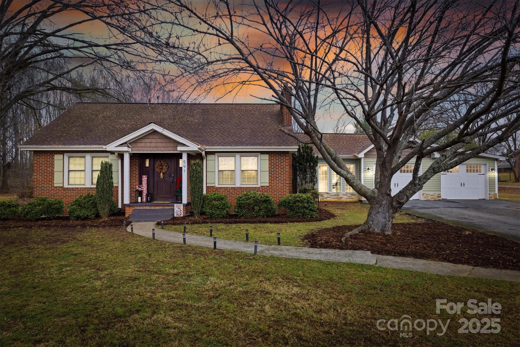 591 1st Avenue Drive SE, Taylorsville, NC. property listing photo