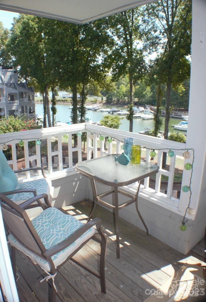 218 Northwest Drive, Davidson, NC. property listing photo