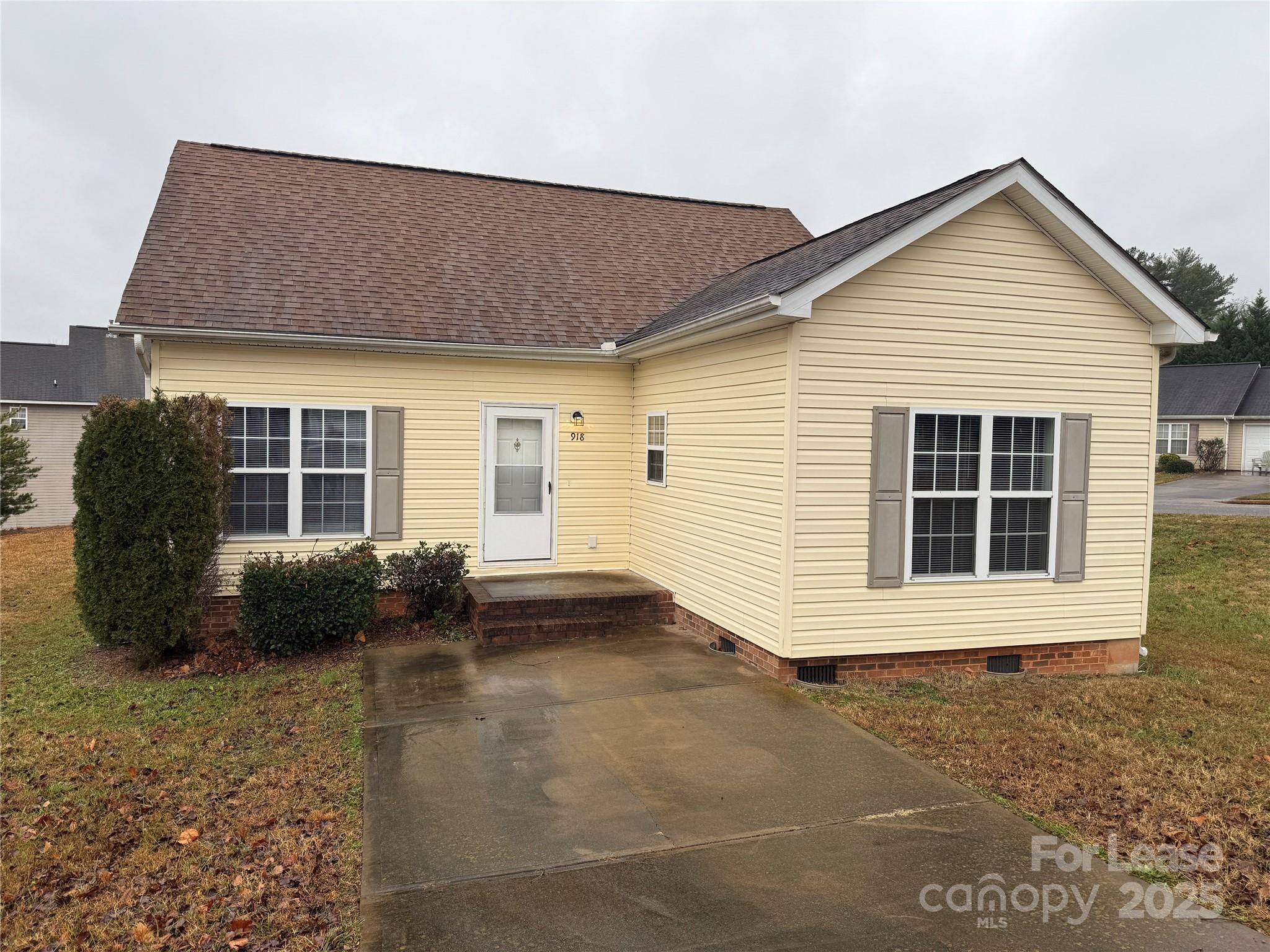 918 Faye, Statesville, NC. property listing photo