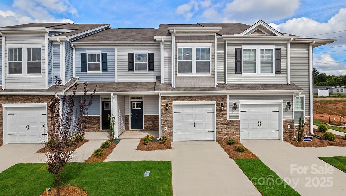 366 Lagoon Road, Fletcher, NC. property listing photo