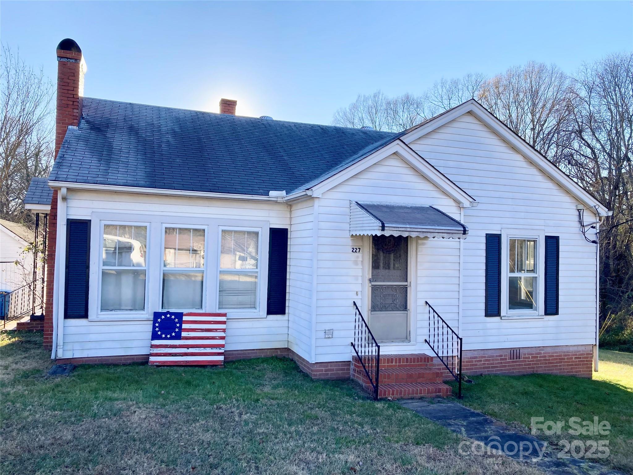 227 Nesbit Drive, Salisbury, NC. property listing photo