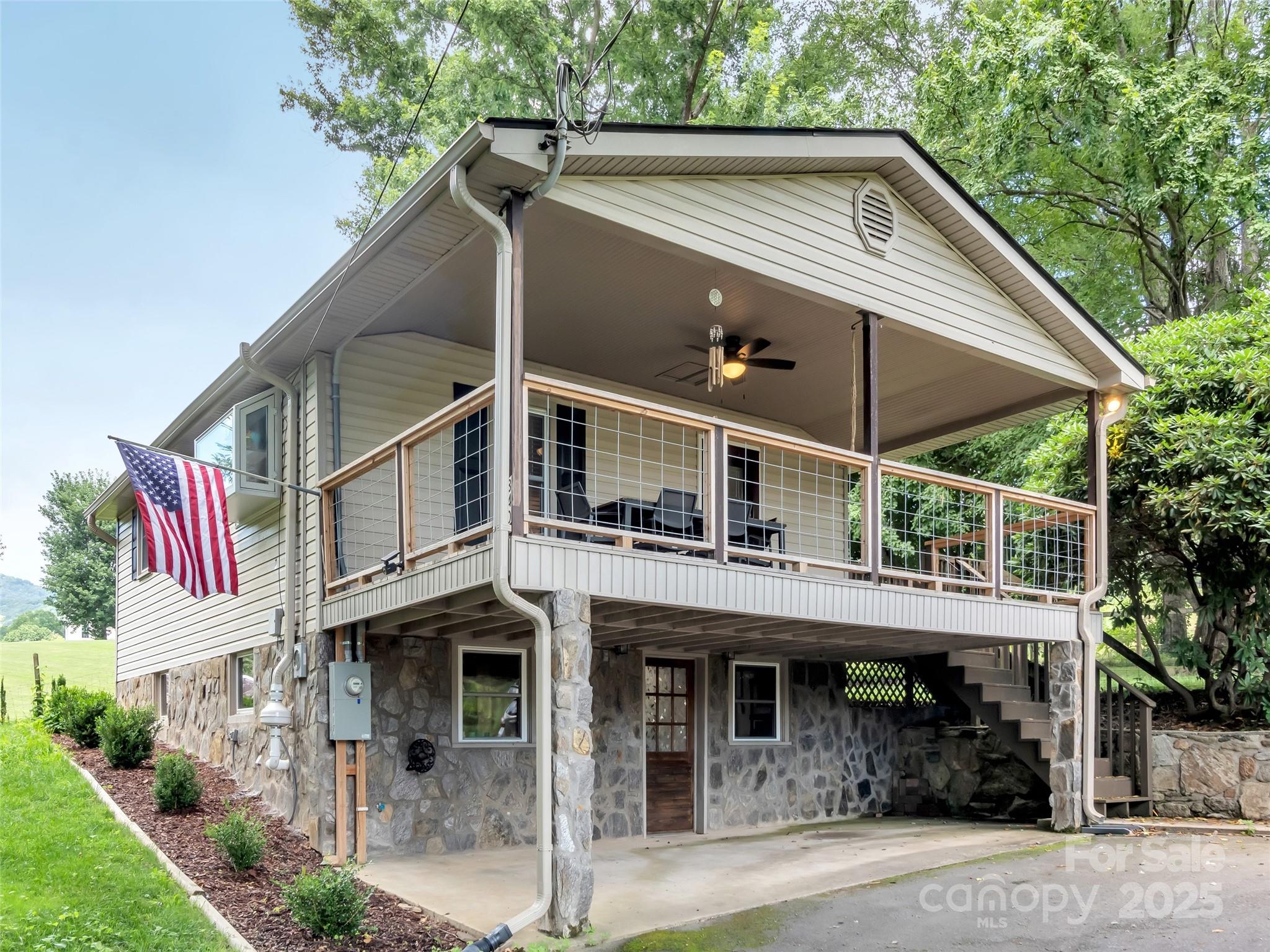 340 Mauney Cove Road, Waynesville, NC. property listing photo