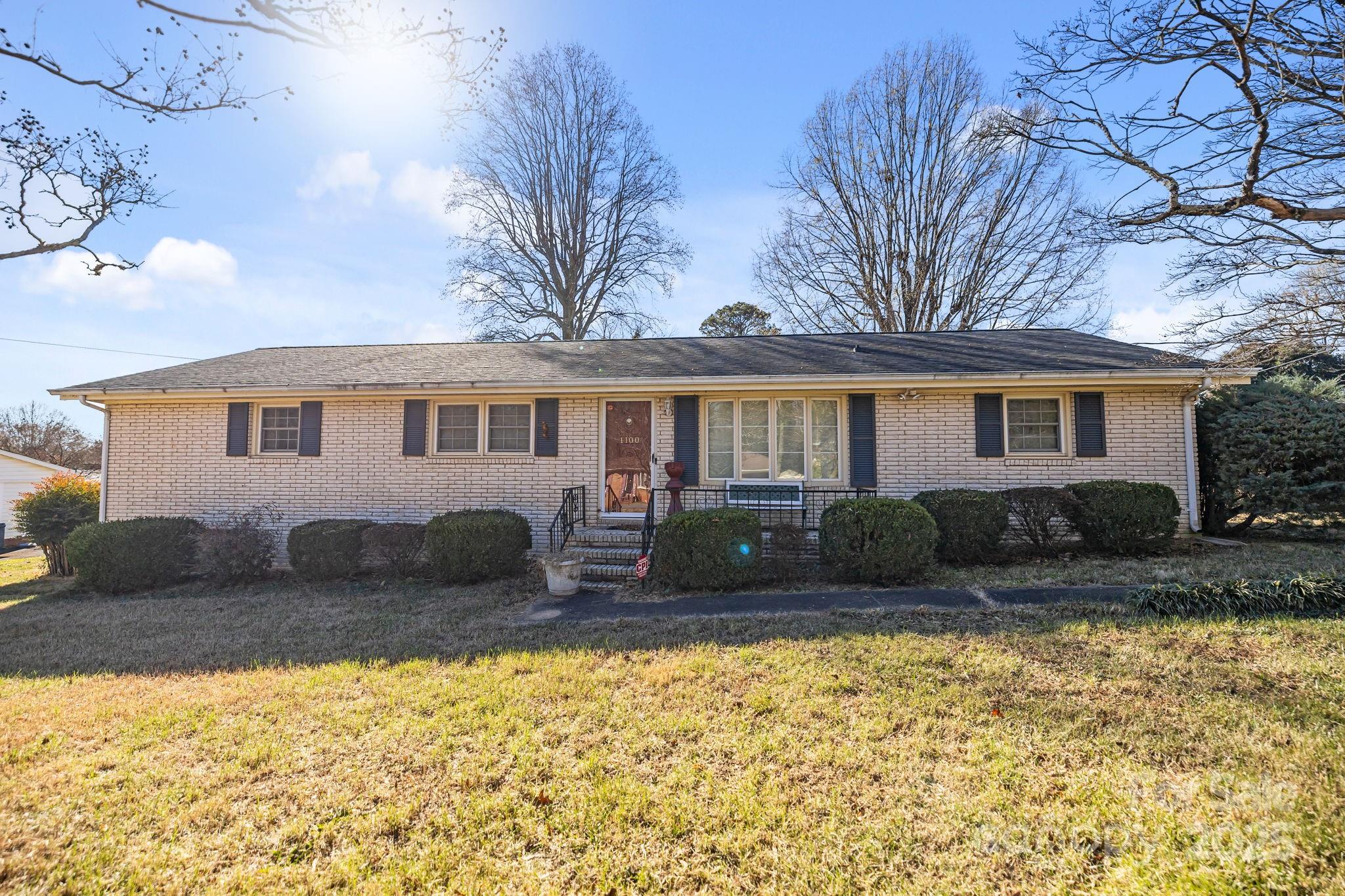 1100 Avondale Road, Lowell, NC. property listing photo