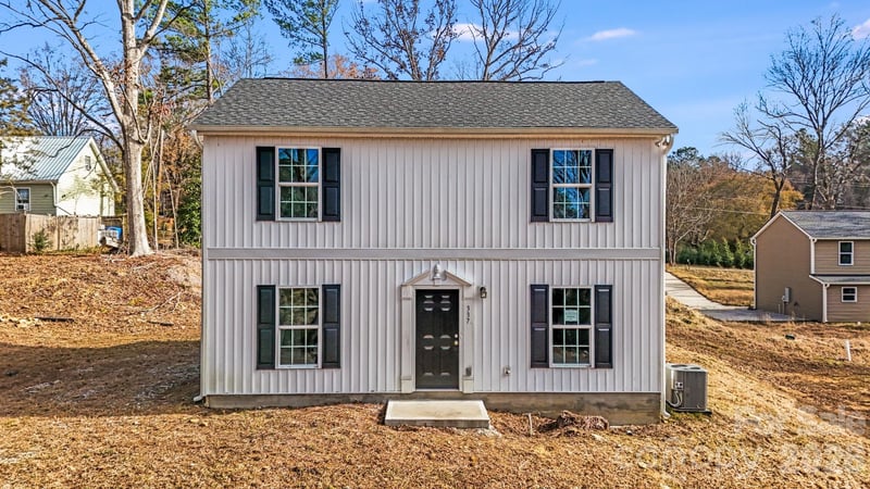 337 Buckelew Street, Lancaster, SC - 3 beds, 2 baths, 1,423 sqft - $245,000