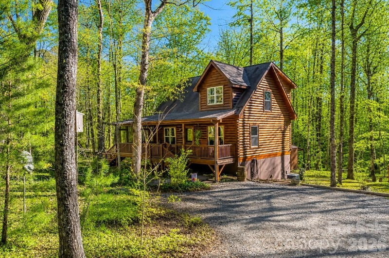 204 Mountain Vista Drive, Nebo, NC - 3 beds, 3 baths, 1,825 sqft - $449,900