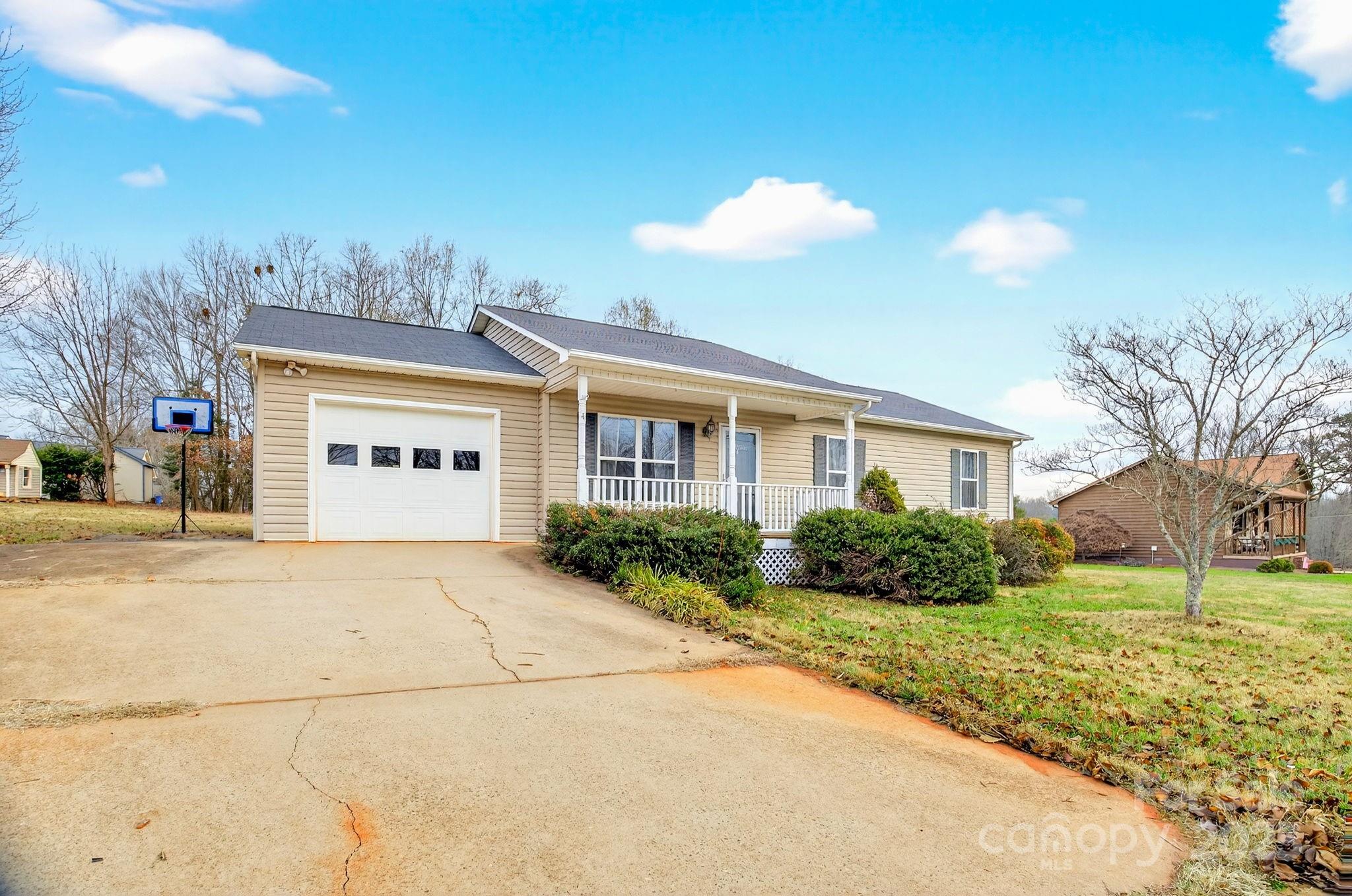 4 Plaza Drive, Granite Falls, NC. property listing photo