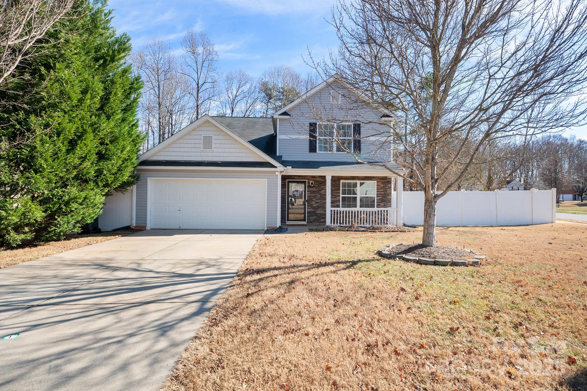 9404 Quilting Bee Lane, Charlotte, NC. property listing photo