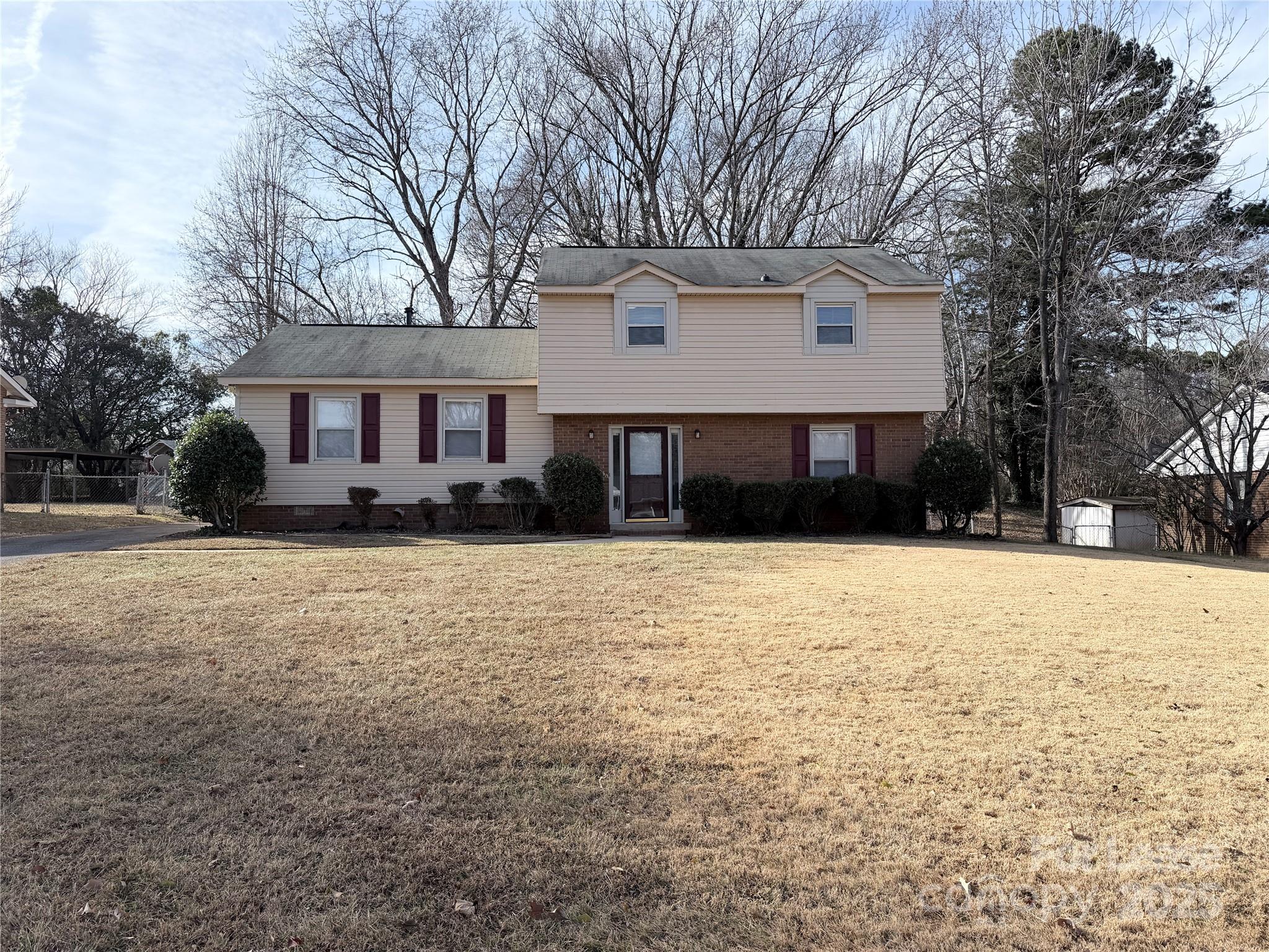 6207 Eagle Peak Drive, Charlotte, NC. property listing photo