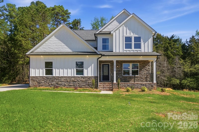 609 Muirfield Drive, Albemarle, NC - 4 beds, 3.5 baths, 3,312 sqft - $640,000