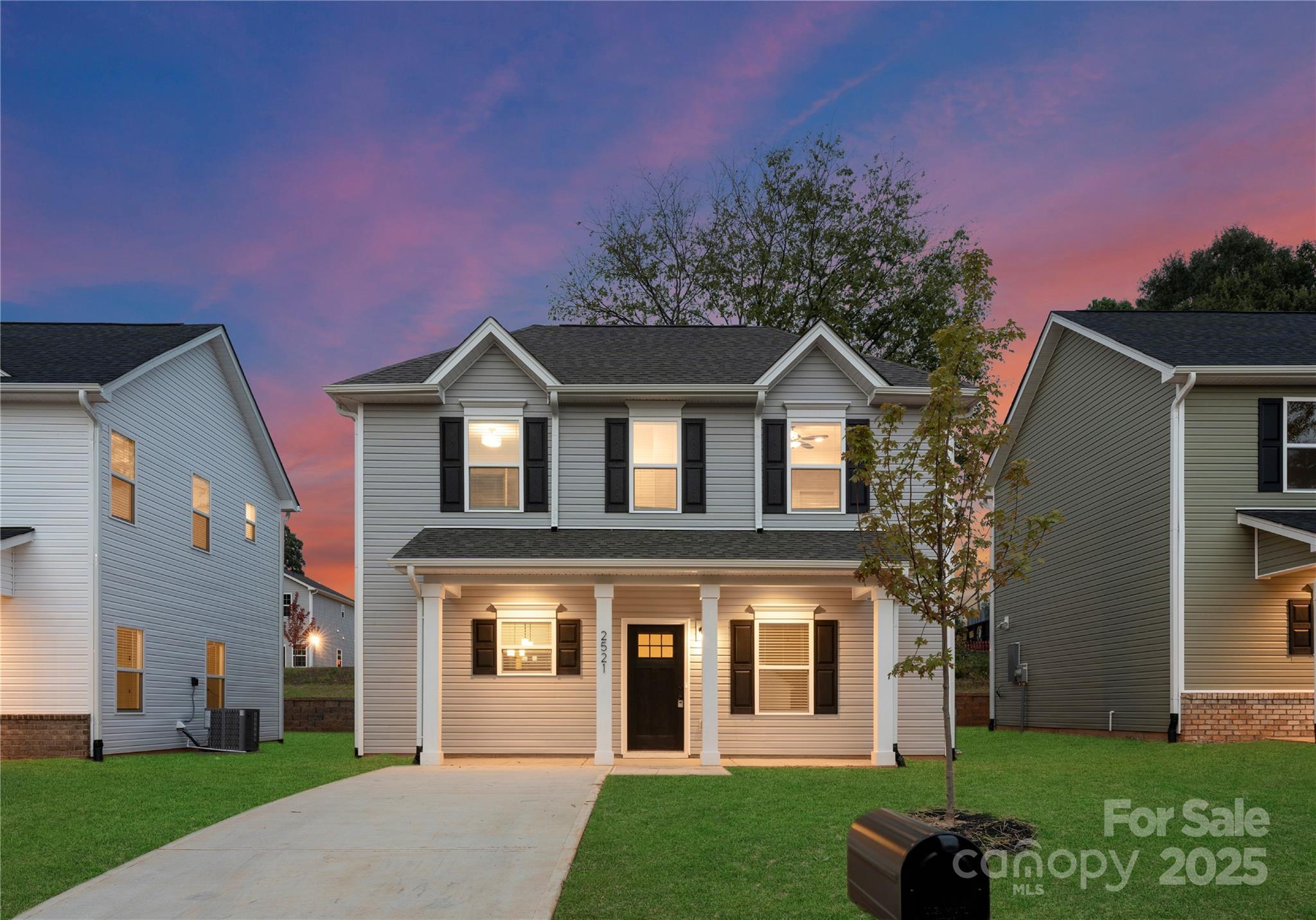 307 E Glendale Avenue, Mount Holly, NC. property listing photo