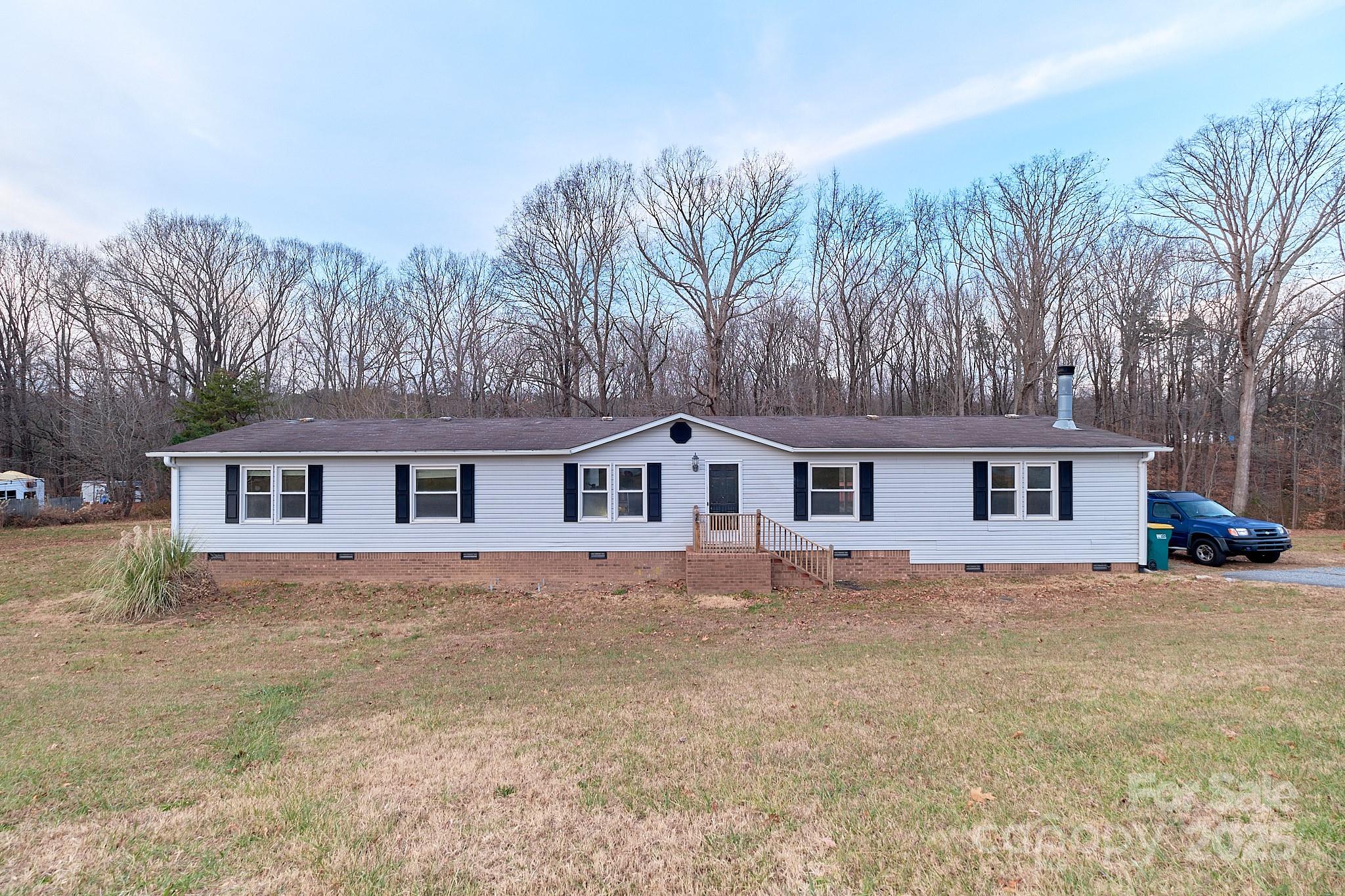 242 Granite Ridge Lane, Winston Salem, NC. property listing photo