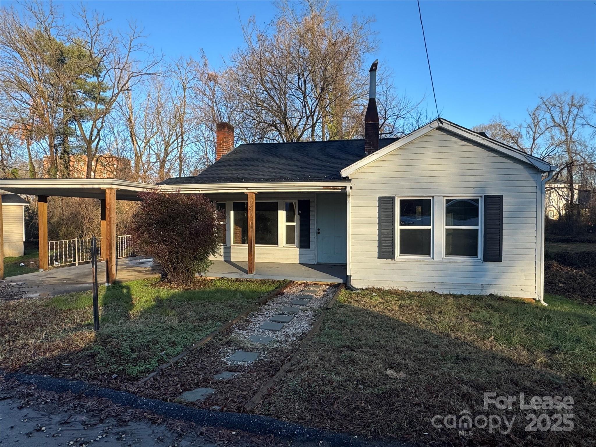 123 Lincoln, Statesville, NC. property listing photo