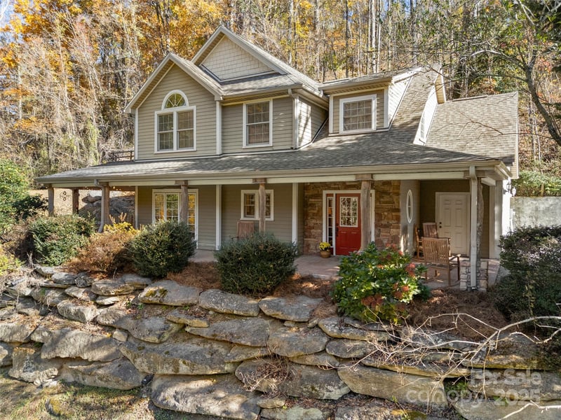 571 Terrys Gap Road, Fletcher, NC - 3 beds, 2.5 baths, 2,538 sqft - $649,900